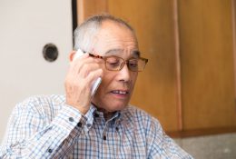 シニアのスマートフォン利用